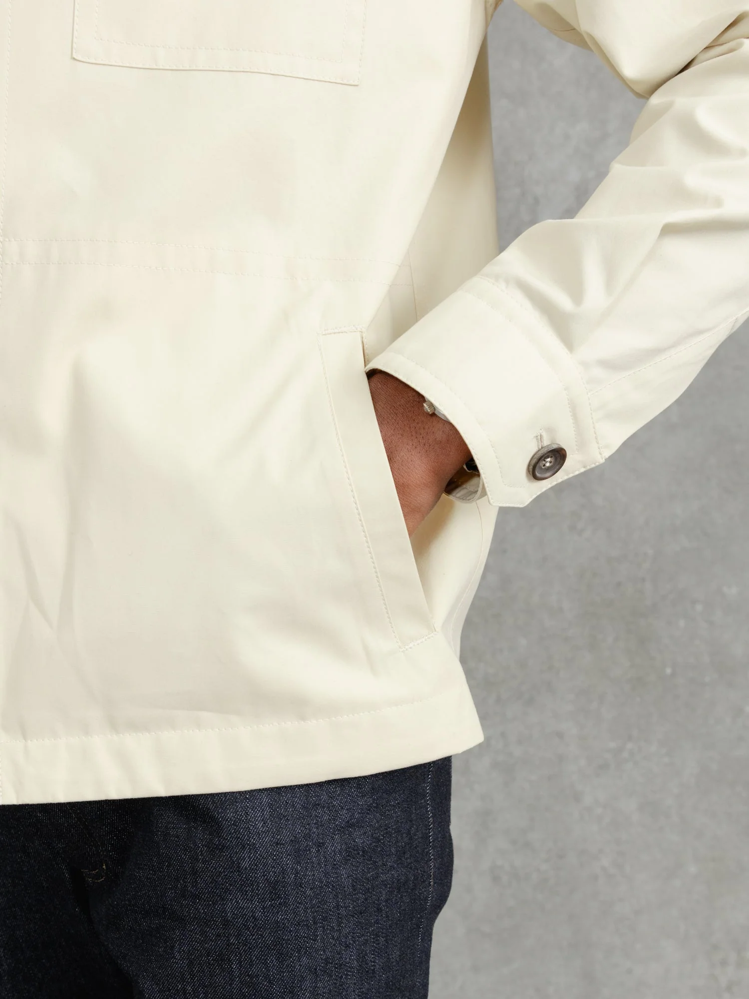 The Ventile® Piccadilly Shacket - Chalk - Image 4